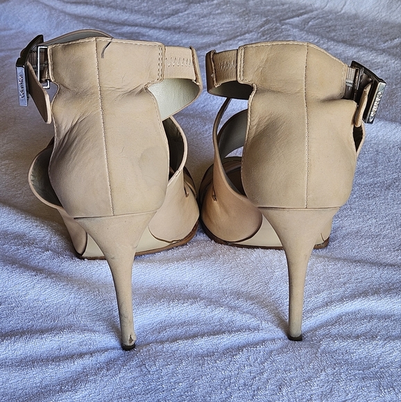 Calvin Klein Valerie Cow Roma Stilettos Heels Size 7.5 Caramel Nude - Picture 3 of 8